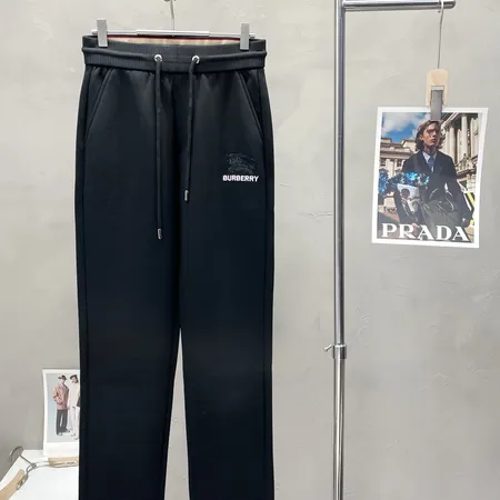 バーバリー ス カジュアルパンツ