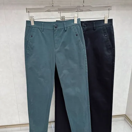 バーバリー ス カジュアルパンツ