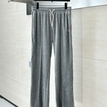 セリーヌ カジュアルパンツ