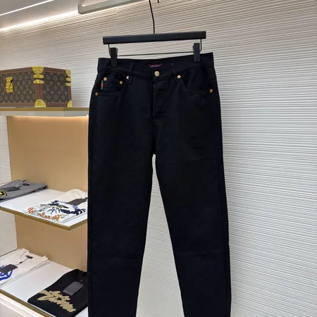 グッチ ジーンズ