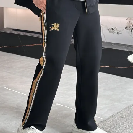 バーバリー ス カジュアルパンツ