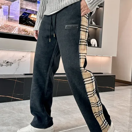 バーバリー ス カジュアルパンツ