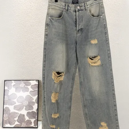 バレンシアガ ジーンズ