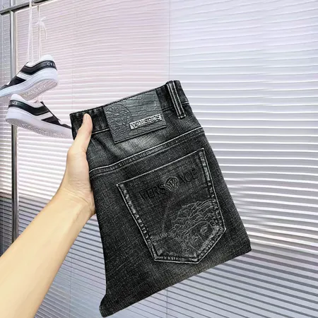 ヴェルサーチ ジーンズ