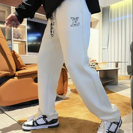 ルイヴィトン カジュアルパンツ