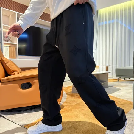 ルイヴィトン カジュアルパンツ