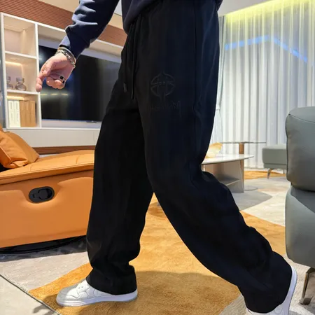 バレンシアガ カジュアルパンツ