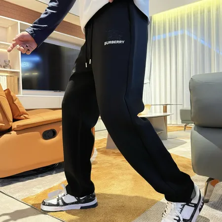 バーバリー ス カジュアルパンツ