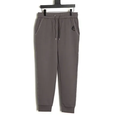 プラダ カジュアルパンツ