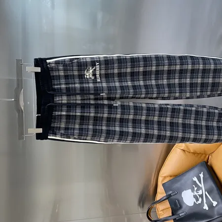 バーバリー ス カジュアルパンツ