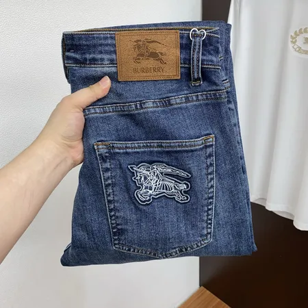 ロエベ ジーンズ