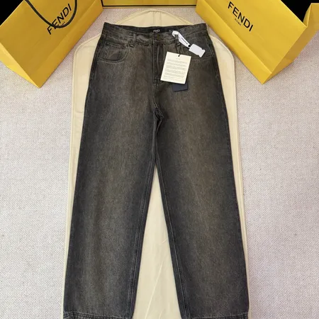 フェンディ ジーンズ