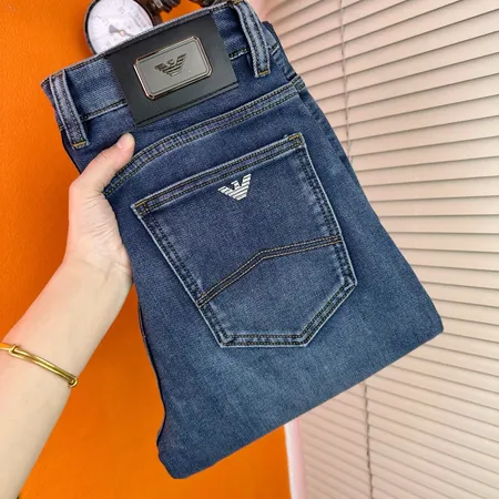 アルマーニ ジーンズ