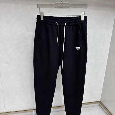 プラダ カジュアルパンツ