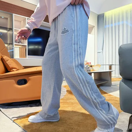 カウズ カジュアルパンツ