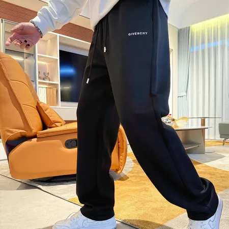 ジバンシィ カジュアルパンツ