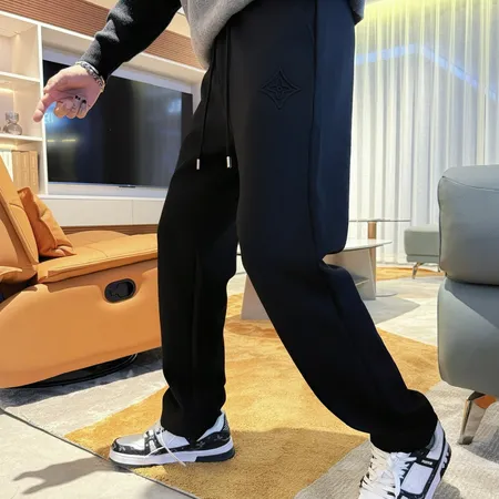 ルイヴィトン カジュアルパンツ