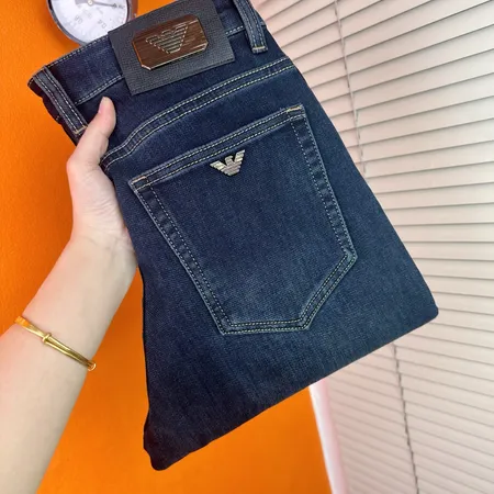 アルマーニ ジーンズ