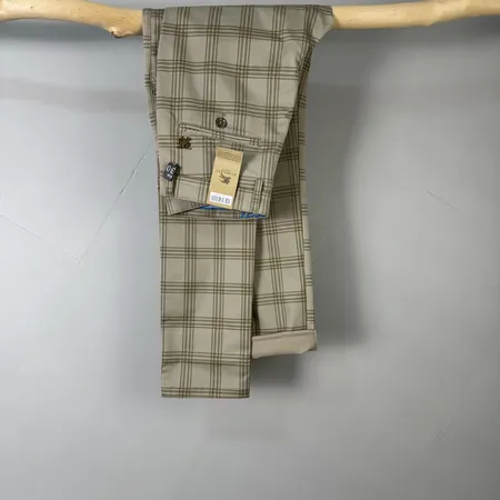 バーバリー ス カジュアルパンツ