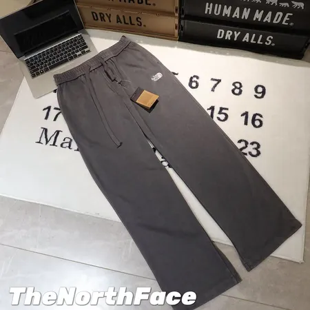 ノースフェイス カジュアルパンツ
