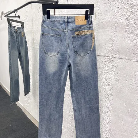 グッチ ジーンズ