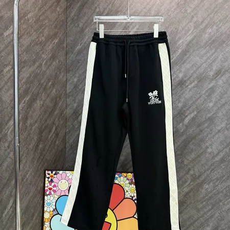 ルイヴィトン カジュアルパンツ
