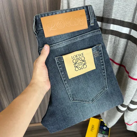 ロエベ ジーンズ