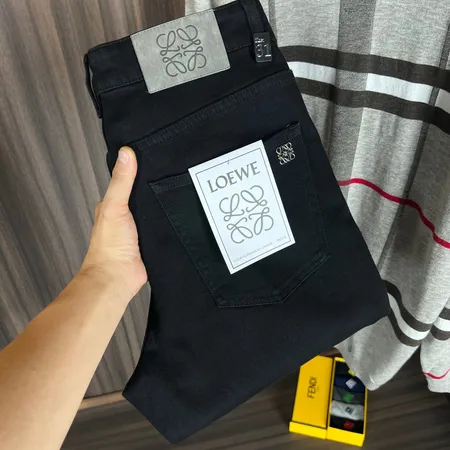 ロエベ ジーンズ