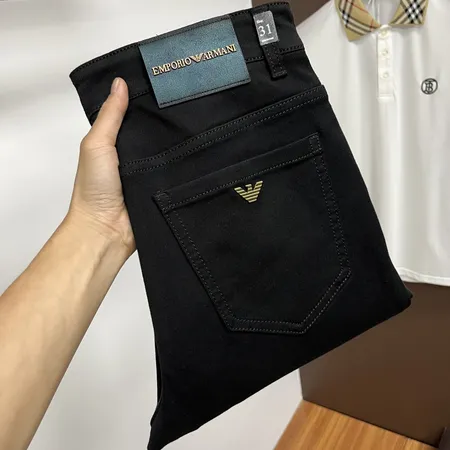 アルマーニ ジーンズ