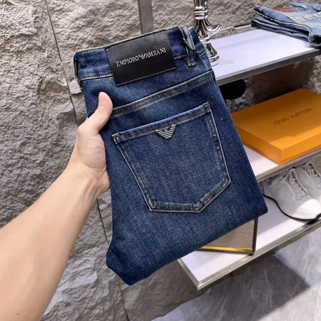 アルマーニ ジーンズ