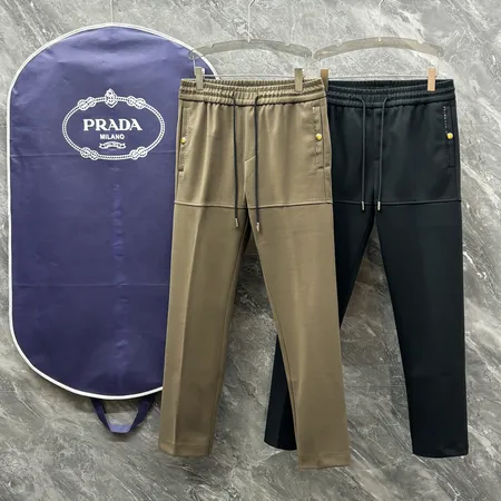 プラダ カジュアルパンツ