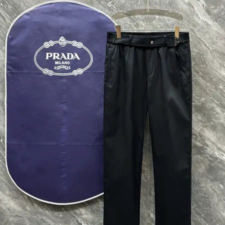 プラダ カジュアルパンツ