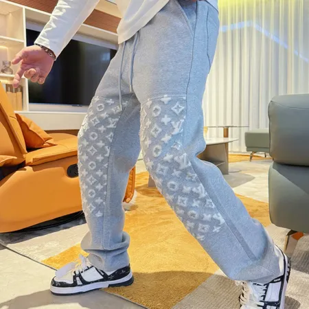 ルイヴィトン カジュアルパンツ
