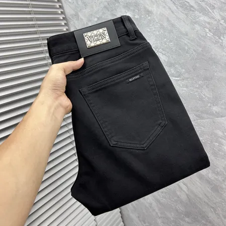 ヴァレンティノ ジーンズ