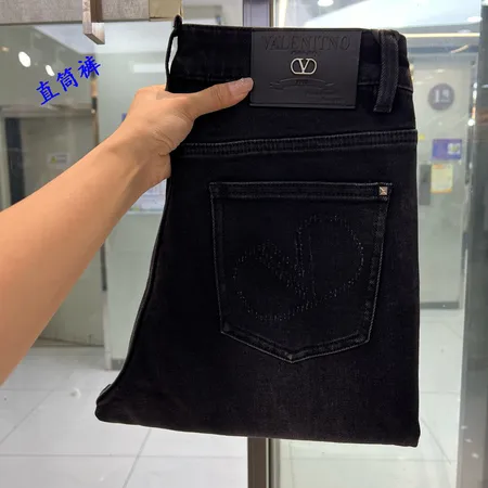 ヴァレンティノ ジーンズ