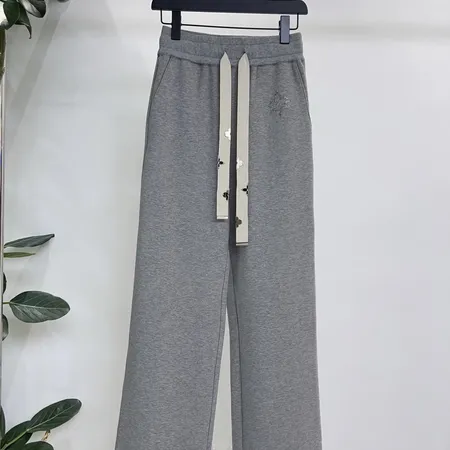 ルイヴィトン カジュアルパンツ