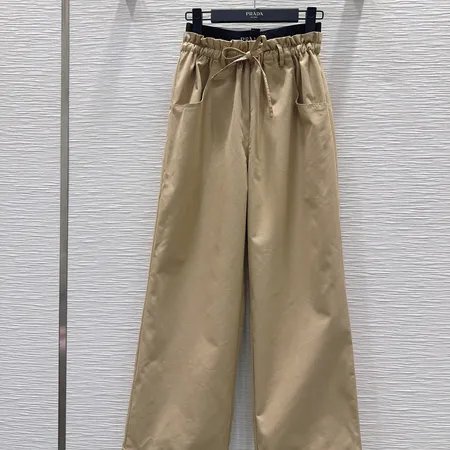 プラダ カジュアルパンツ