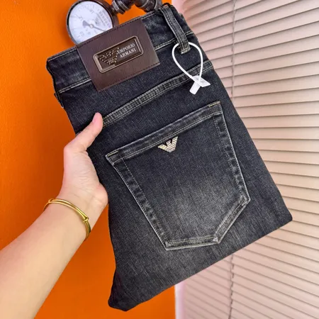 アルマーニ ジーンズ