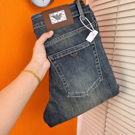 アルマーニ ジーンズ