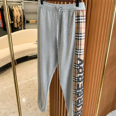 ジバンシィ トレーニングパンツ