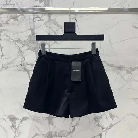イブサンローラン ショートパンツ