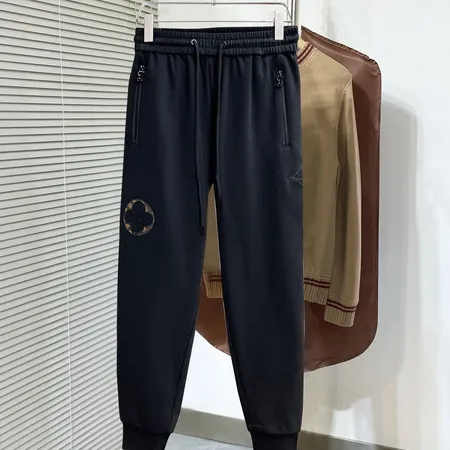 ルイヴィトン カジュアルパンツ