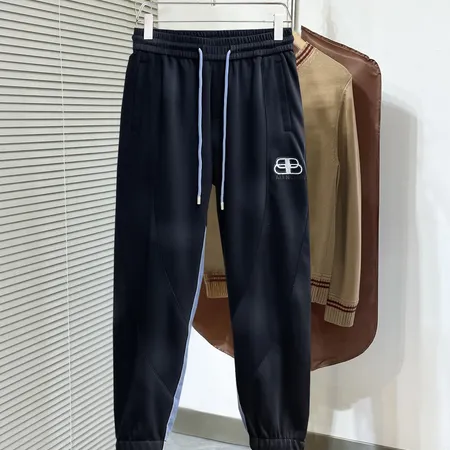 バレンシアガ カジュアルパンツ