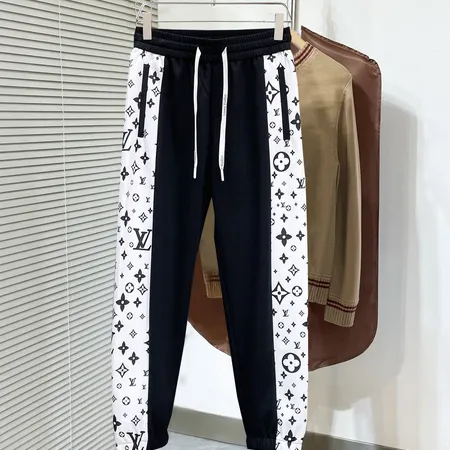ルイヴィトン カジュアルパンツ