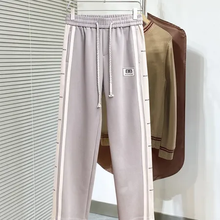 バレンシアガ カジュアルパンツ