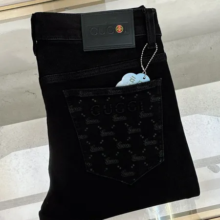 グッチ ジーンズ