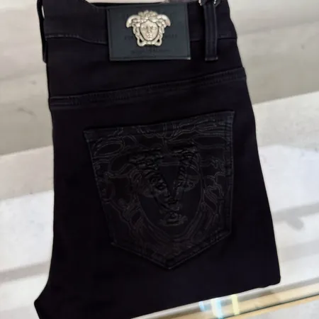 ヴェルサーチ ジーンズ