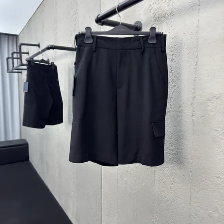 ルイヴィトン ショートパンツ