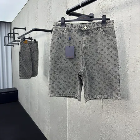 ルイヴィトン ショートパンツ