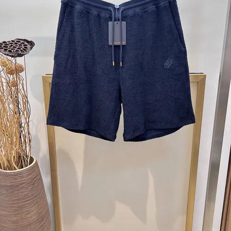 ルイヴィトン ショートパンツ
